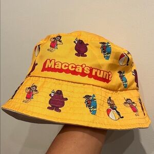 McDonald's Yellow Bucket Hat with Fun Characters
Quantity: 2